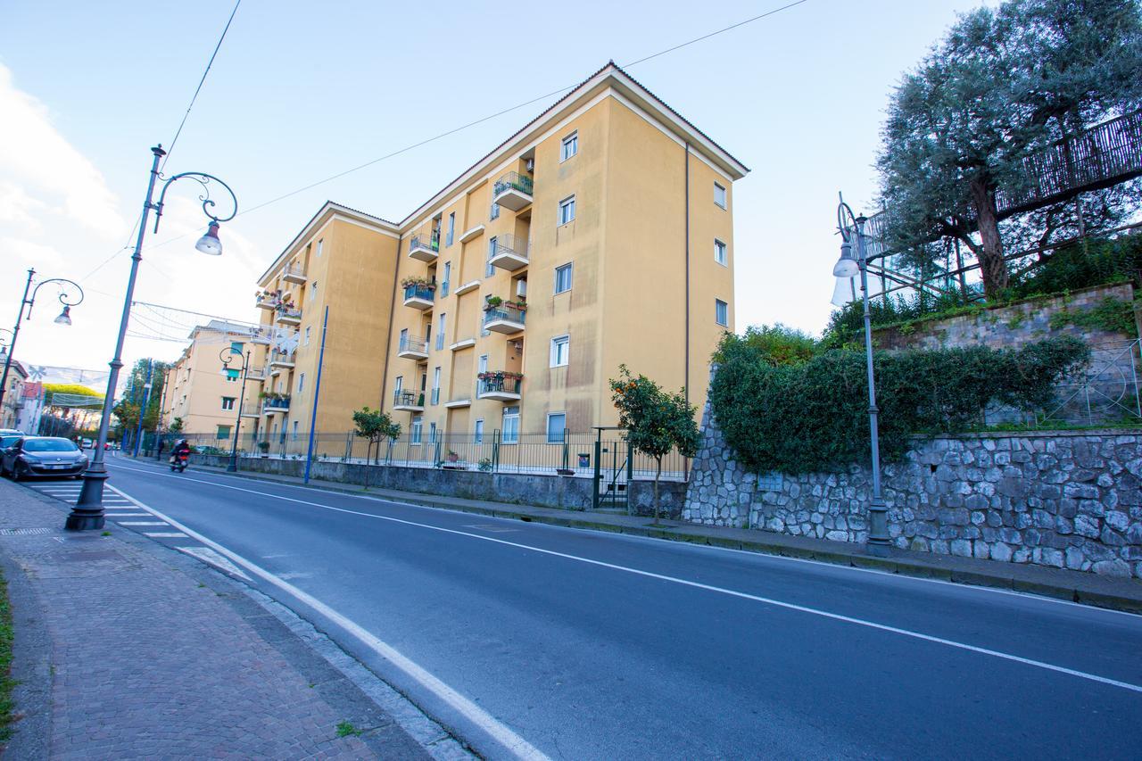 Hotel Palazzo Aranci Sorrento Coast Exterior foto